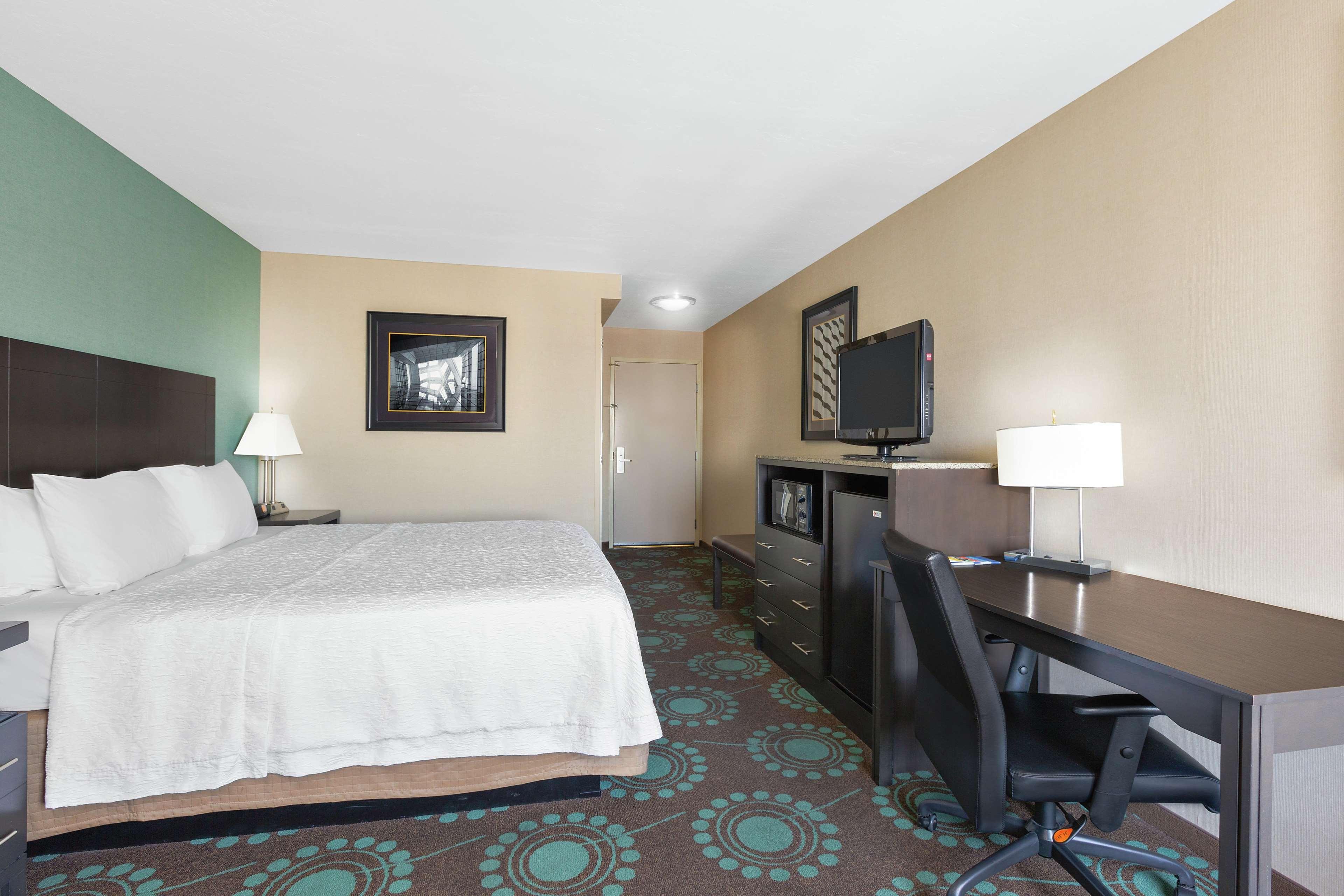 Spark By Hilton Bakersfield Central Exteriér fotografie